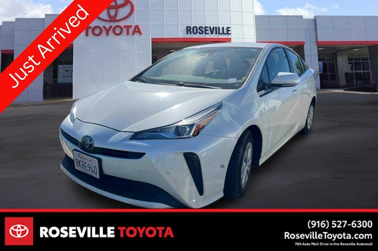 2019 Toyota Prius LE