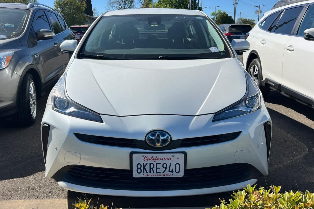 2019 Toyota Prius LE