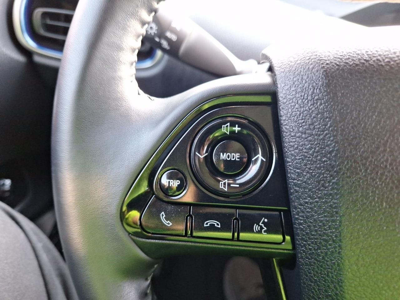 2019 Toyota Prius Limited Hurst TX