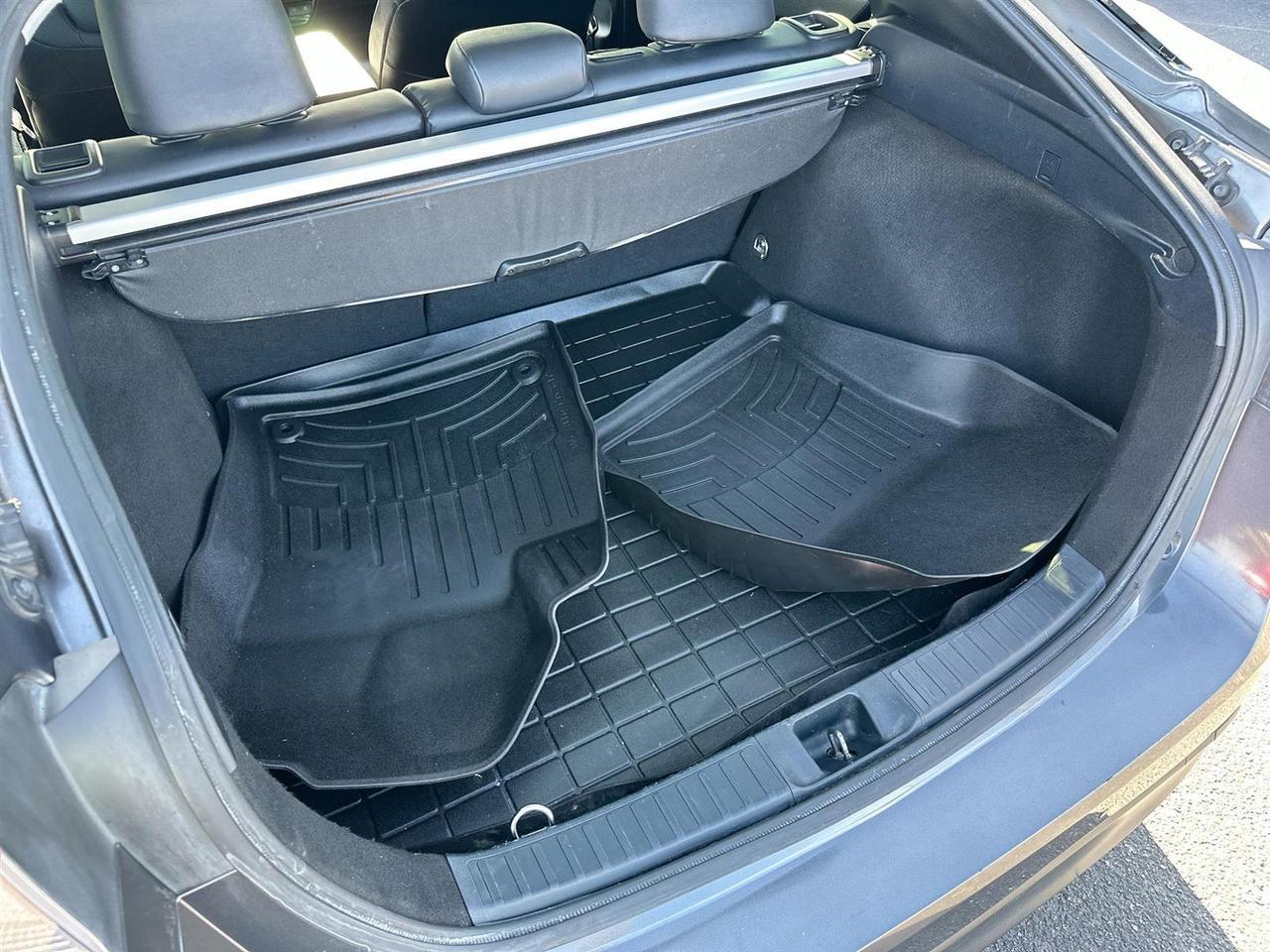 2019 Toyota Prius Limited Tucson AZ