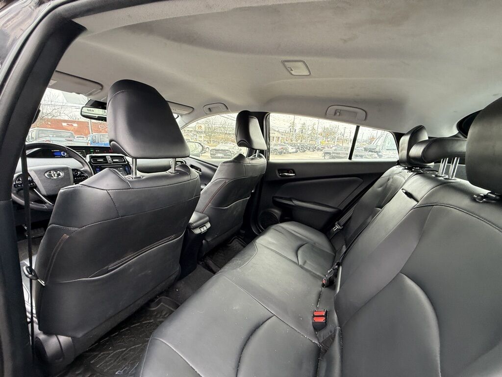 2019 Toyota Prius XLE AWD-e Crestwood KY