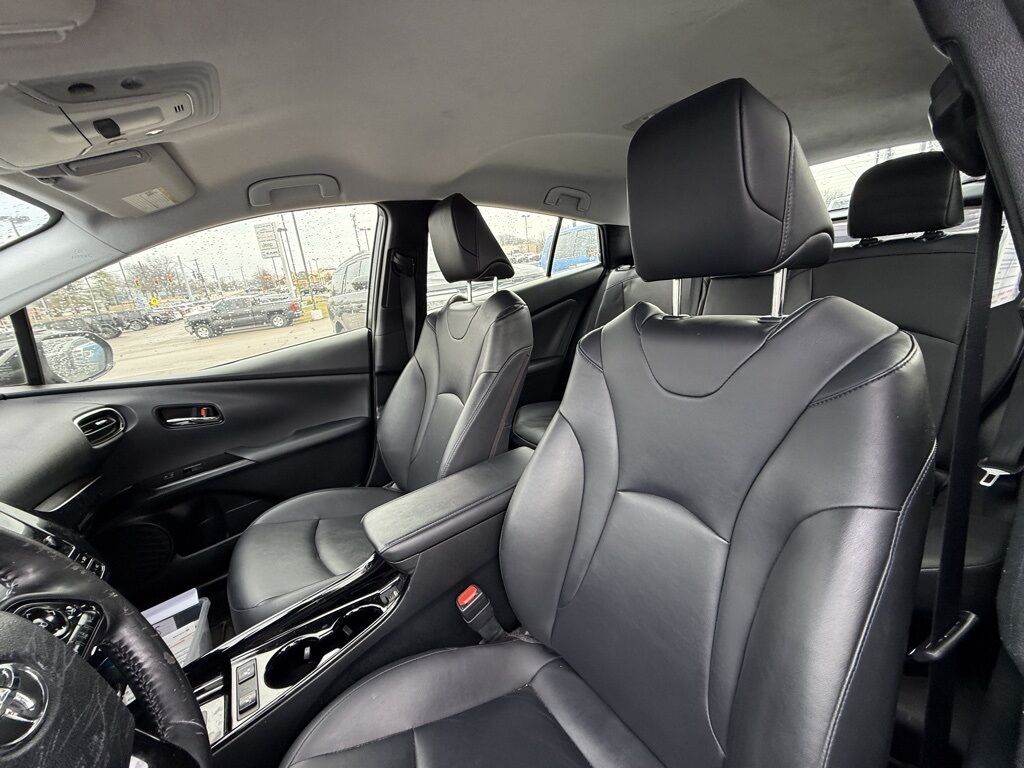 2019 Toyota Prius XLE AWD-e Crestwood KY