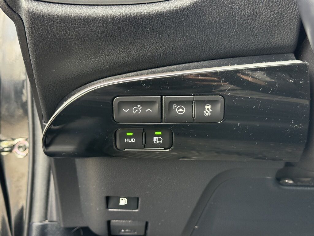 2019 Toyota Prius XLE AWD-e Crestwood KY