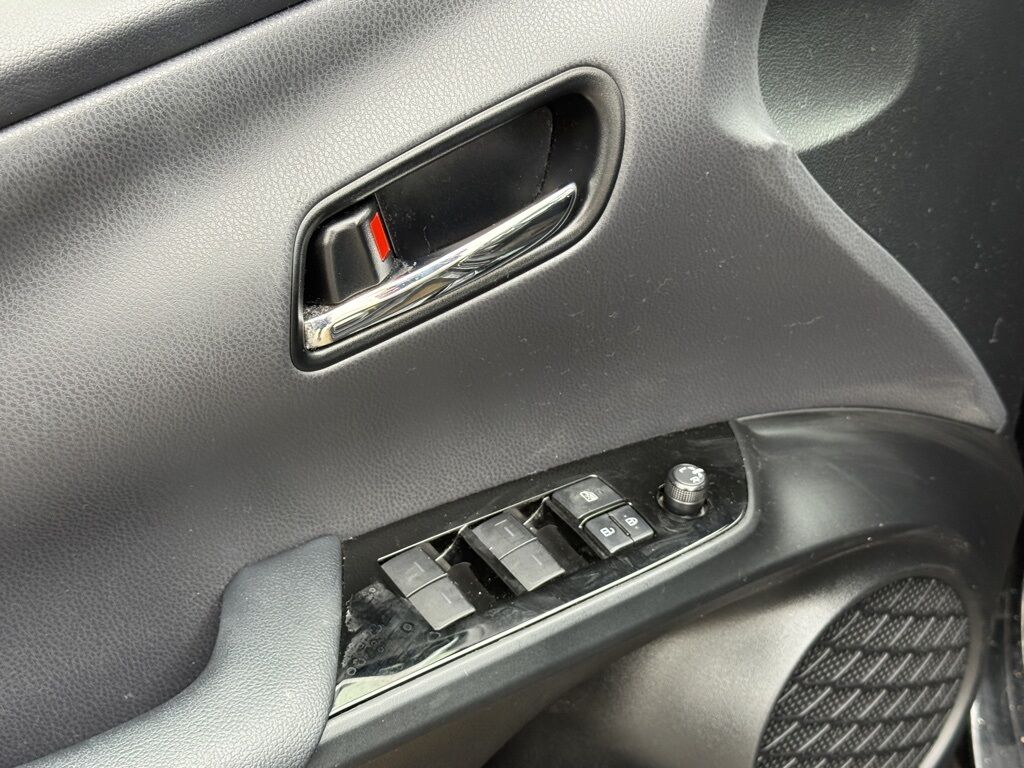 2019 Toyota Prius XLE AWD-e Crestwood KY