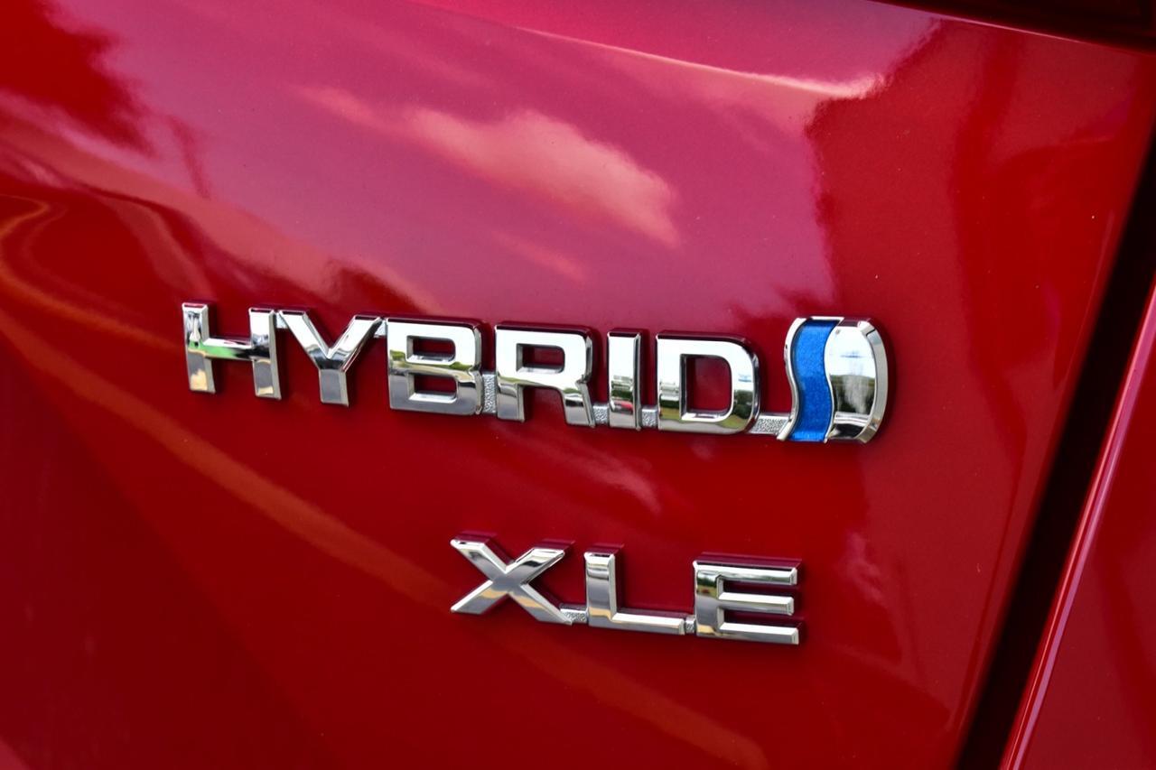 2019 Toyota Prius XLE Tampa FL