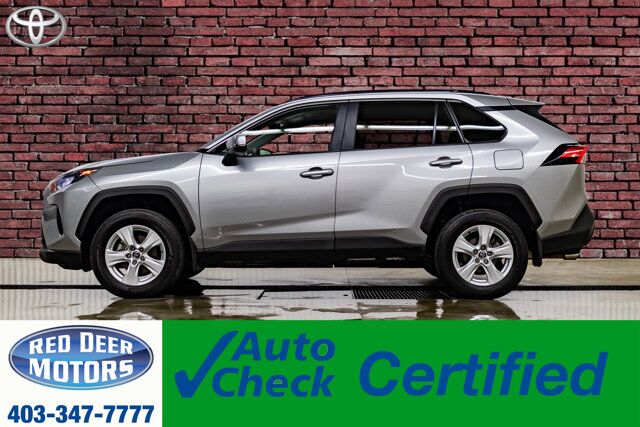 2019 Toyota RAV4 AWD LE BCam Heated Seats