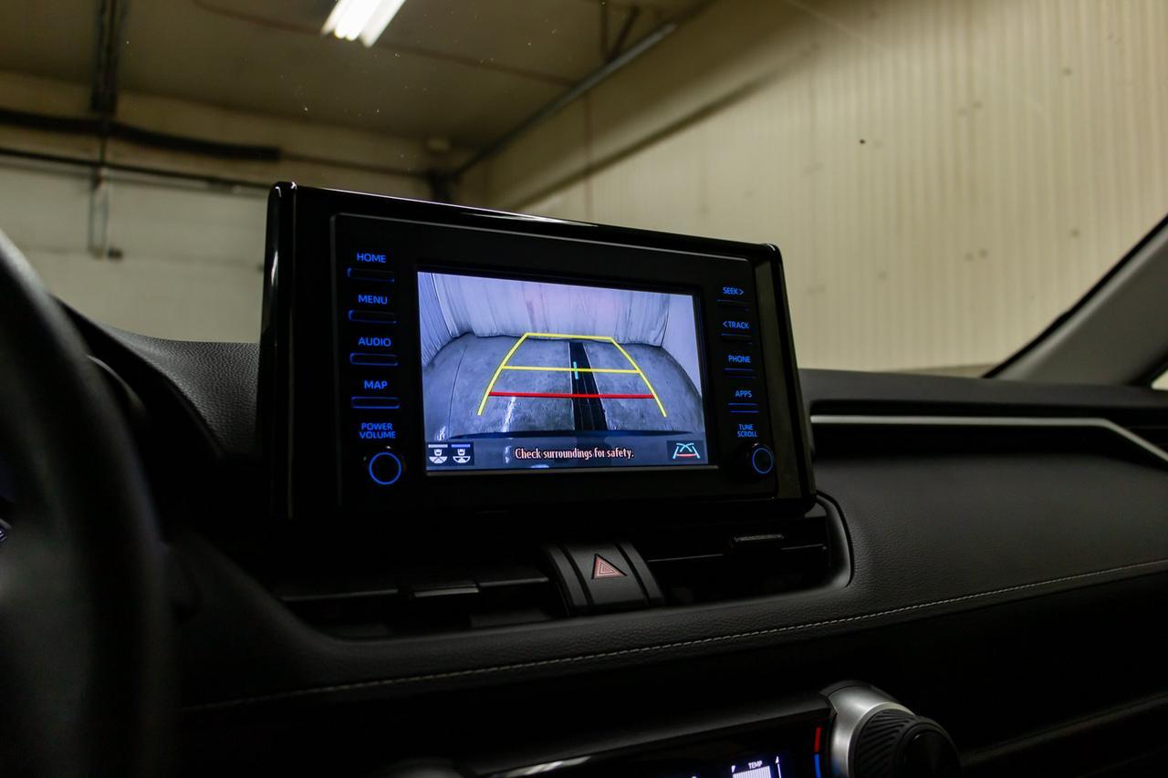 2019 Toyota RAV4 AWD LE BCam Red Deer AB