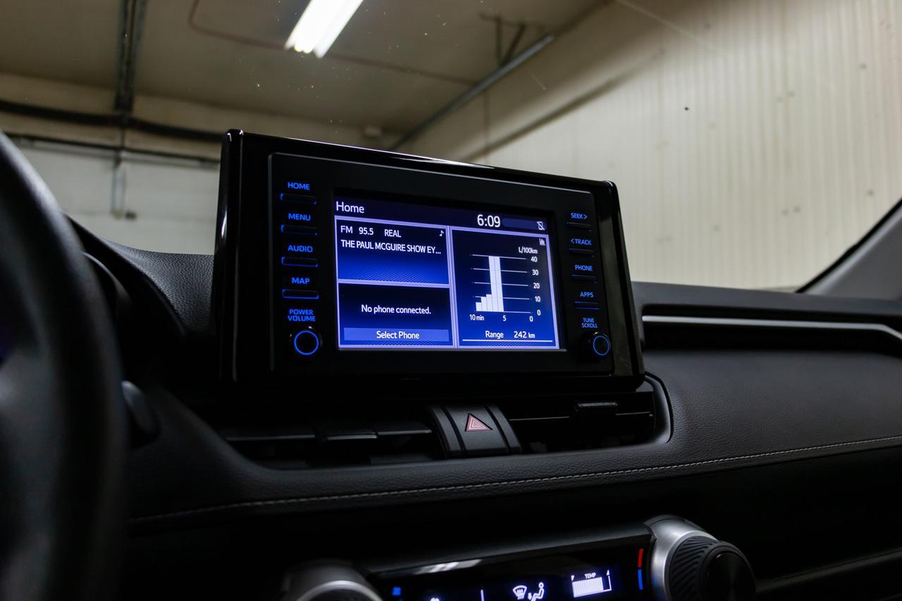 2019 Toyota RAV4 AWD LE BCam Red Deer AB
