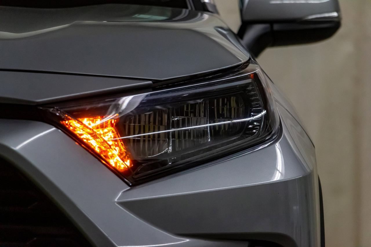 2019 Toyota RAV4 AWD LE BCam Red Deer AB