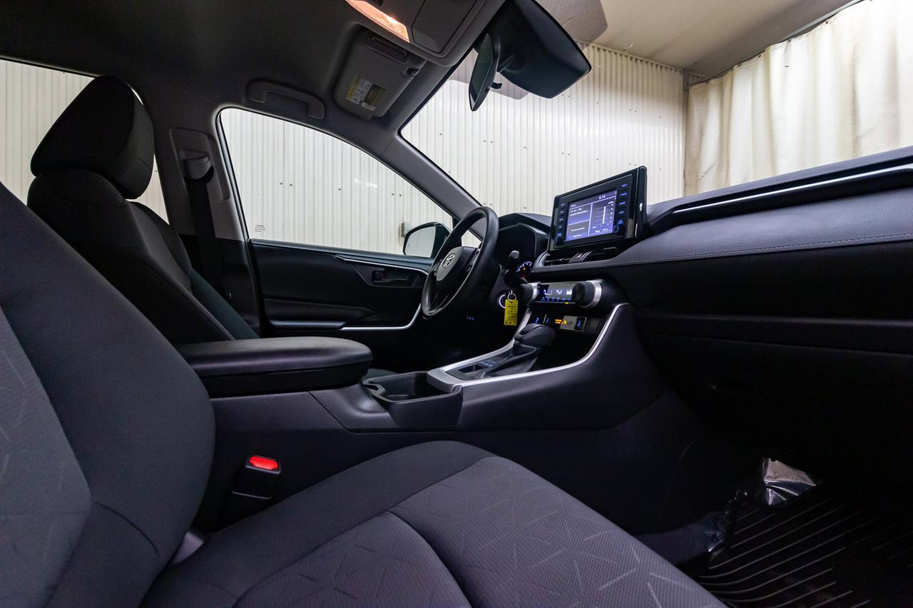 2019 Toyota RAV4 AWD LE BCam Red Deer AB