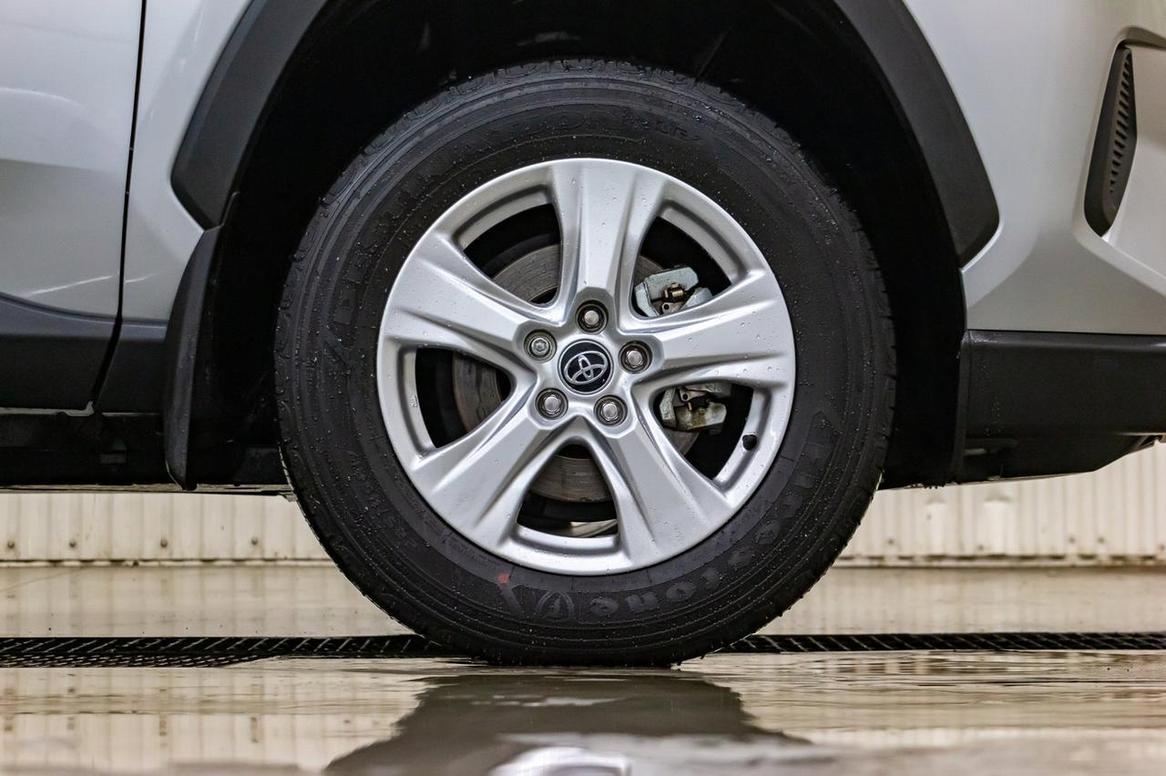 2019 Toyota RAV4 AWD LE BCam Red Deer AB