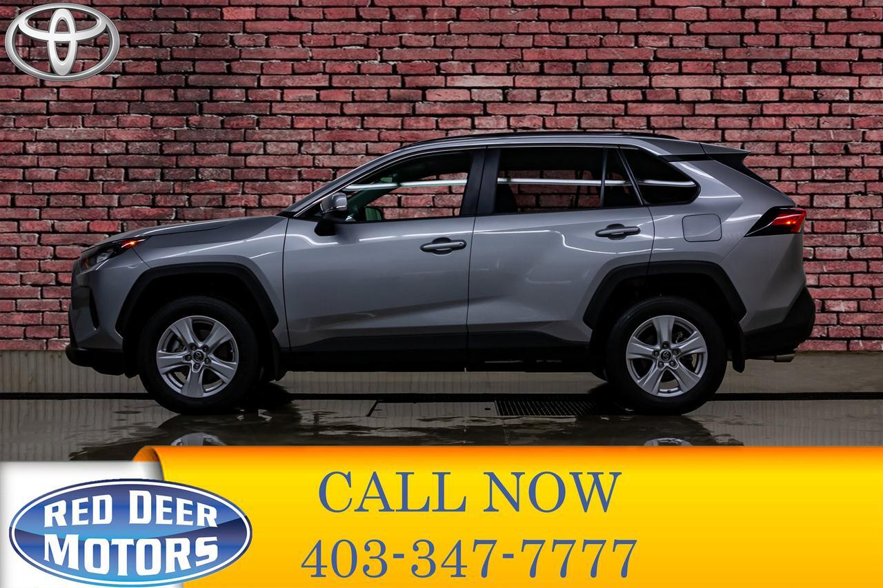 2019 Toyota RAV4 AWD LE BCam