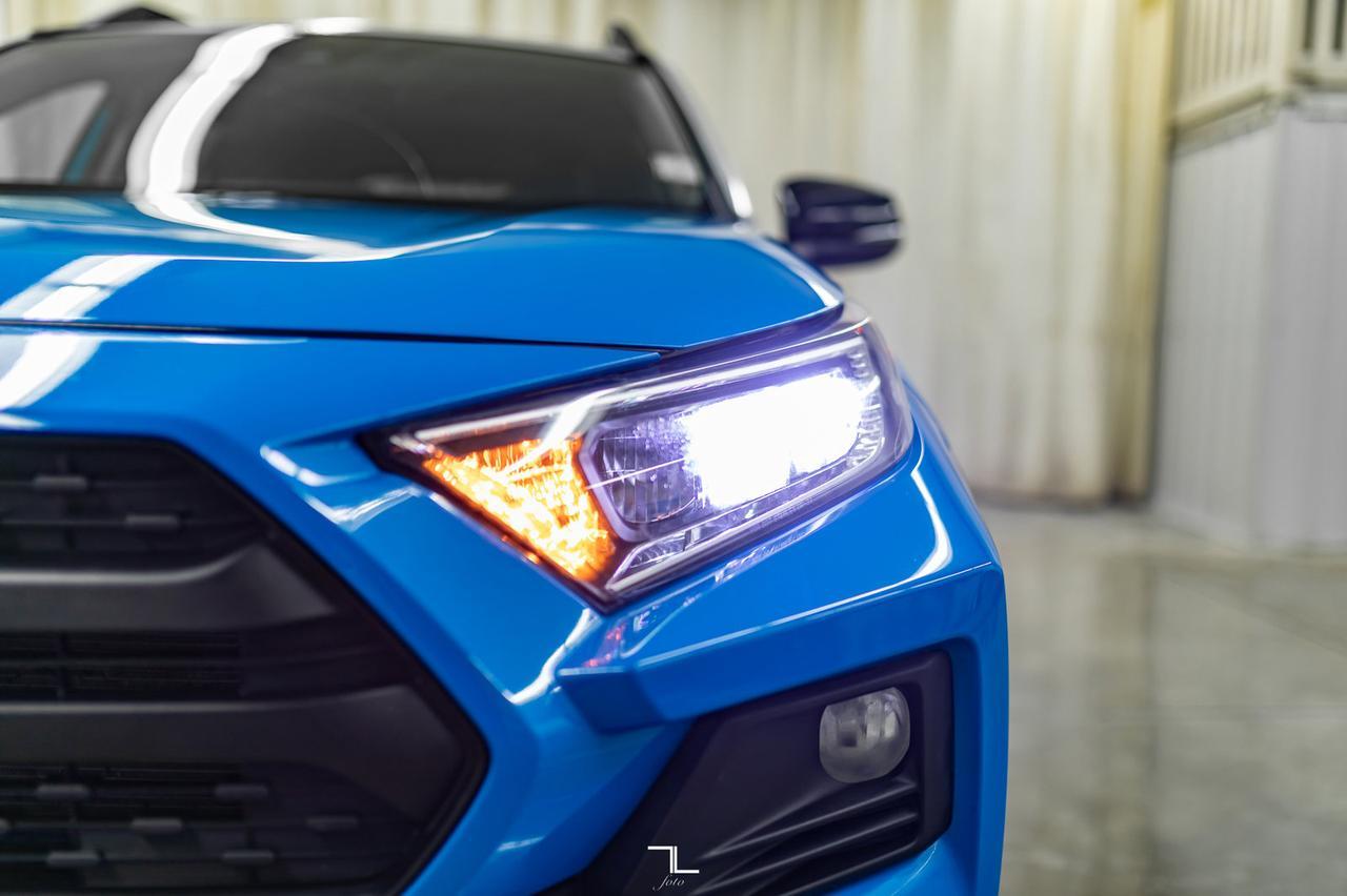 2019 Toyota RAV4 AWD Trail Leather Roof BCam Red Deer AB