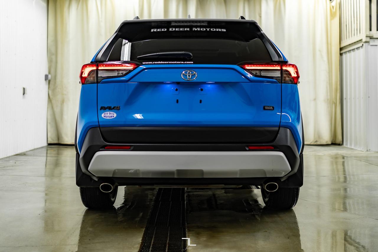 2019 Toyota RAV4 AWD Trail Leather Roof BCam Red Deer AB