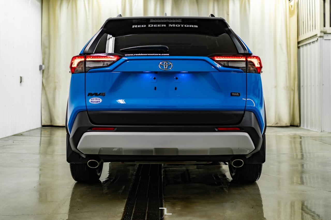 2019 Toyota RAV4 AWD Trail Leather Roof BCam Red Deer AB