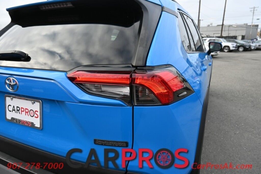 2019 Toyota RAV4 Adventure - AWD - 2.5L 4 Cyl - Cold Weather Pkg - Heated & Cooled Leather Seats - Heated Steering Wheel - Power Sunroof - Blind Spot Monitoring - Adaptive Cruise Control - Lane Departure Alert - Backup Camera - Bluetooth - 33 MPG Anchorage AK
