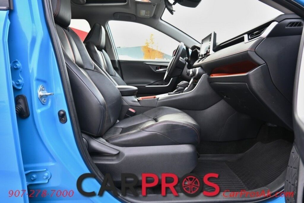 2019 Toyota RAV4 Adventure - AWD - 2.5L 4 Cyl - Cold Weather Pkg - Heated & Cooled Leather Seats - Heated Steering Wheel - Power Sunroof - Blind Spot Monitoring - Adaptive Cruise Control - Lane Departure Alert - Backup Camera - Bluetooth - 33 MPG Anchorage AK