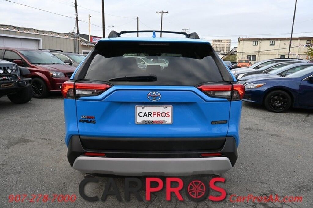 2019 Toyota RAV4 Adventure - AWD - 2.5L 4 Cyl - Cold Weather Pkg - Heated & Cooled Leather Seats - Heated Steering Wheel - Power Sunroof - Blind Spot Monitoring - Adaptive Cruise Control - Lane Departure Alert - Backup Camera - Bluetooth - 33 MPG Anchorage AK