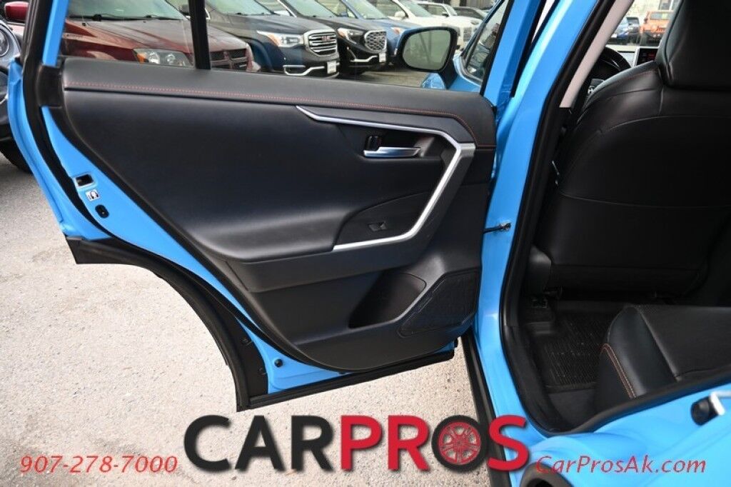 2019 Toyota RAV4 Adventure - AWD - 2.5L 4 Cyl - Cold Weather Pkg - Heated & Cooled Leather Seats - Heated Steering Wheel - Power Sunroof - Blind Spot Monitoring - Adaptive Cruise Control - Lane Departure Alert - Backup Camera - Bluetooth - 33 MPG Anchorage AK