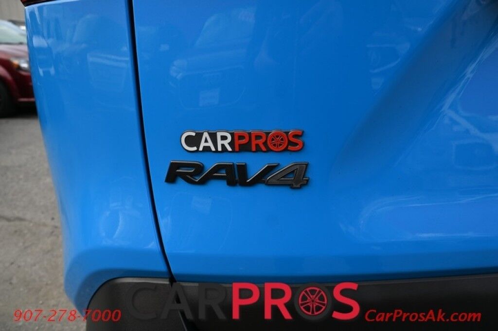 2019 Toyota RAV4 Adventure - AWD - 2.5L 4 Cyl - Cold Weather Pkg - Heated & Cooled Leather Seats - Heated Steering Wheel - Power Sunroof - Blind Spot Monitoring - Adaptive Cruise Control - Lane Departure Alert - Backup Camera - Bluetooth - 33 MPG Anchorage AK