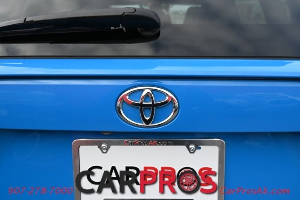 2019 Toyota RAV4 Adventure - AWD - 2.5L 4 Cyl - Cold Weather Pkg - Heated & Cooled Leather Seats - Heated Steering Wheel - Power Sunroof - Blind Spot Monitoring - Adaptive Cruise Control - Lane Departure Alert - Backup Camera - Bluetooth - 33 MPG Anchorage AK