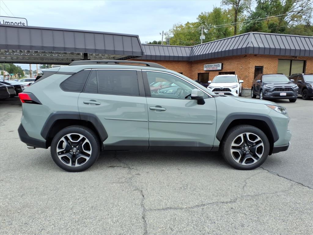 2019 Toyota RAV4 Adventure