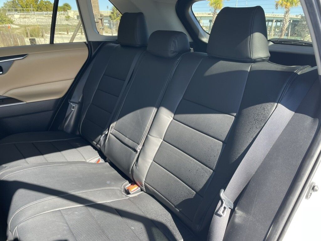 2019 Toyota RAV4 HYBRID XLE~1 OWNER~SUNROOF~APPLE CARPLAY~ONLINE FINANCE AND SHIPPING AVAILABLE!!! Sarasota FL
