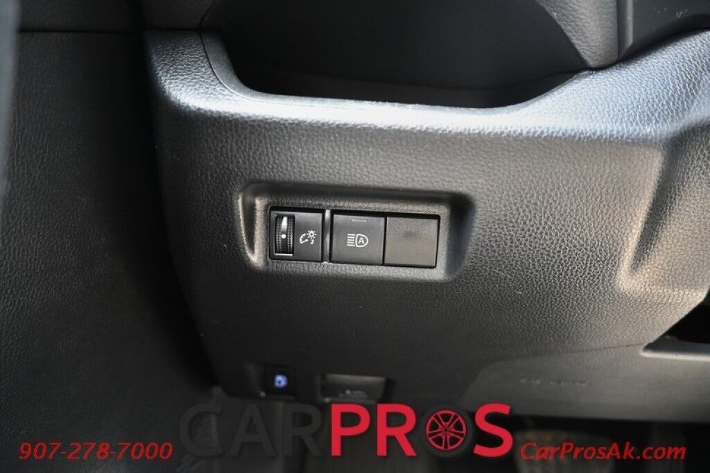 2019 Toyota RAV4 Hybrid LE - 2.5L - Automatic - All Wheel Drive - Navigation - Bluetooth - Backup Camera - Keyless Entry - Power Windows & Door Locks Anchorage AK