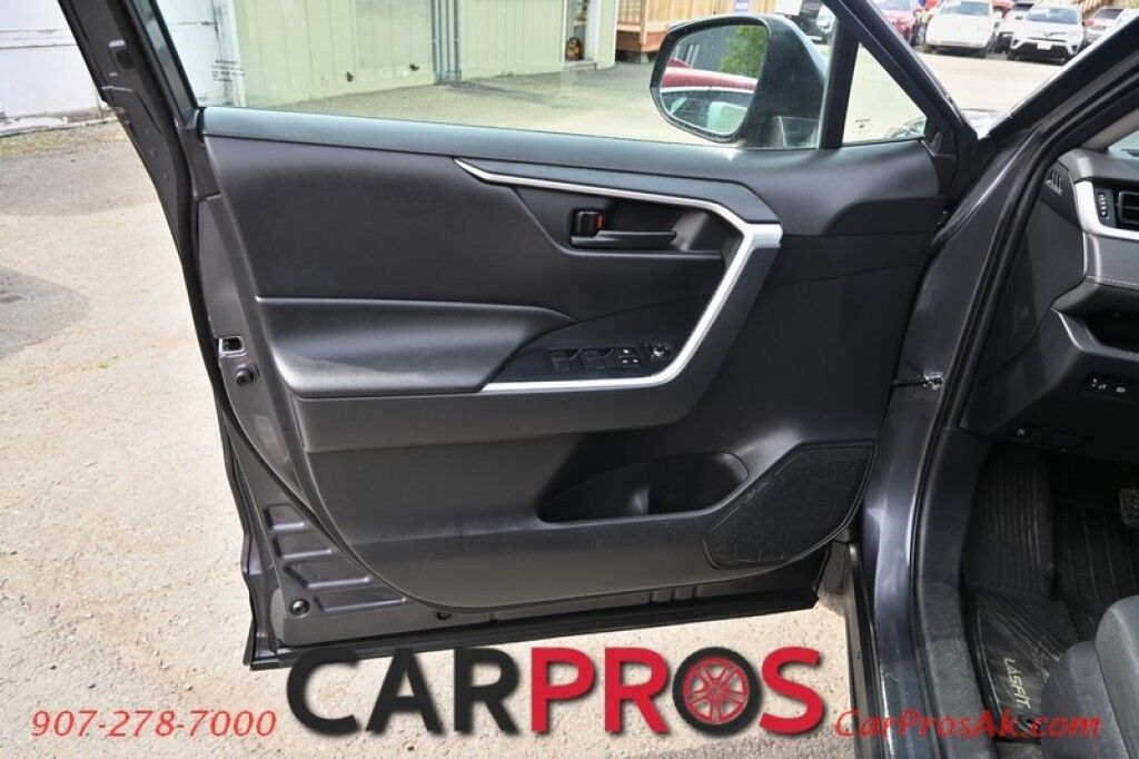 2019 Toyota RAV4 Hybrid LE - 2.5L - Automatic - All Wheel Drive - Navigation - Bluetooth - Backup Camera - Keyless Entry - Power Windows & Door Locks Anchorage AK