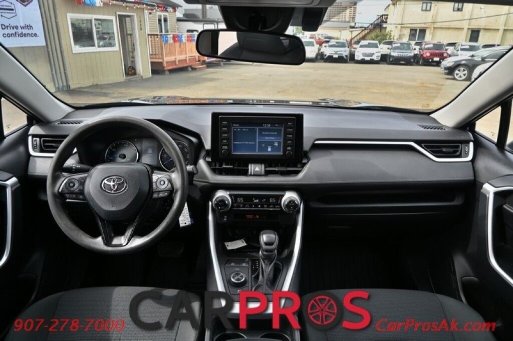 2019 Toyota RAV4 Hybrid LE - 2.5L - Automatic - All Wheel Drive - Navigation - Bluetooth - Backup Camera - Keyless Entry - Power Windows & Door Locks Anchorage AK