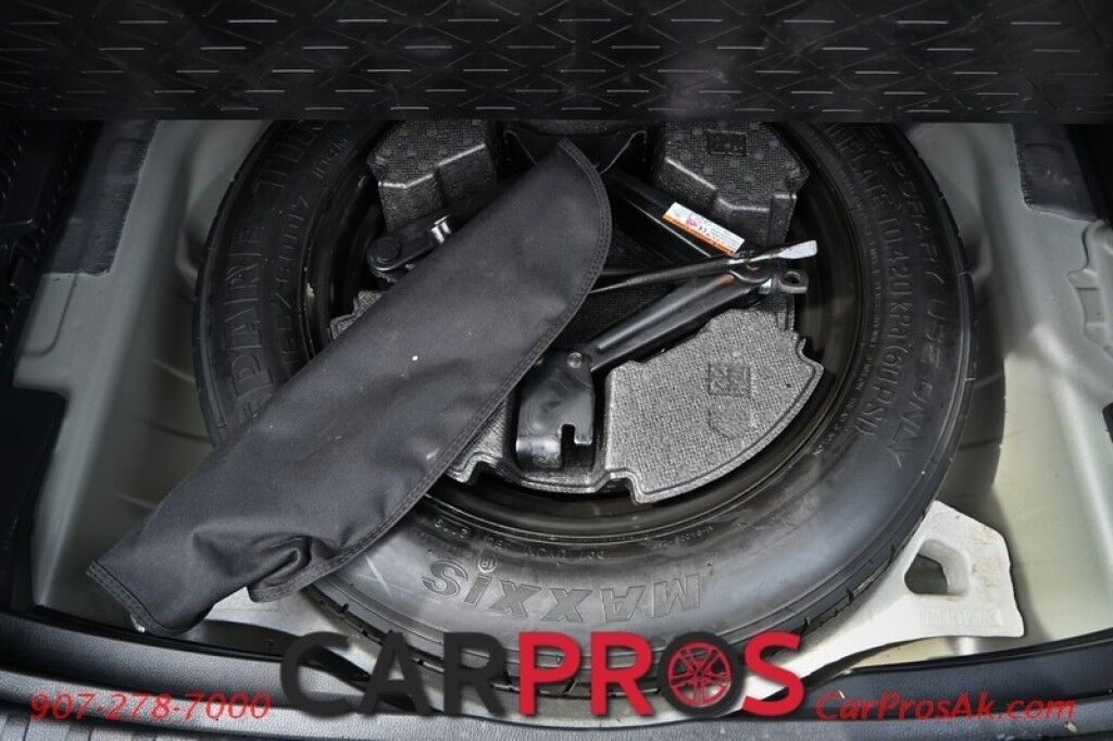2019 Toyota RAV4 Hybrid LE - 2.5L - Automatic - All Wheel Drive - Navigation - Bluetooth - Backup Camera - Keyless Entry - Power Windows & Door Locks Anchorage AK