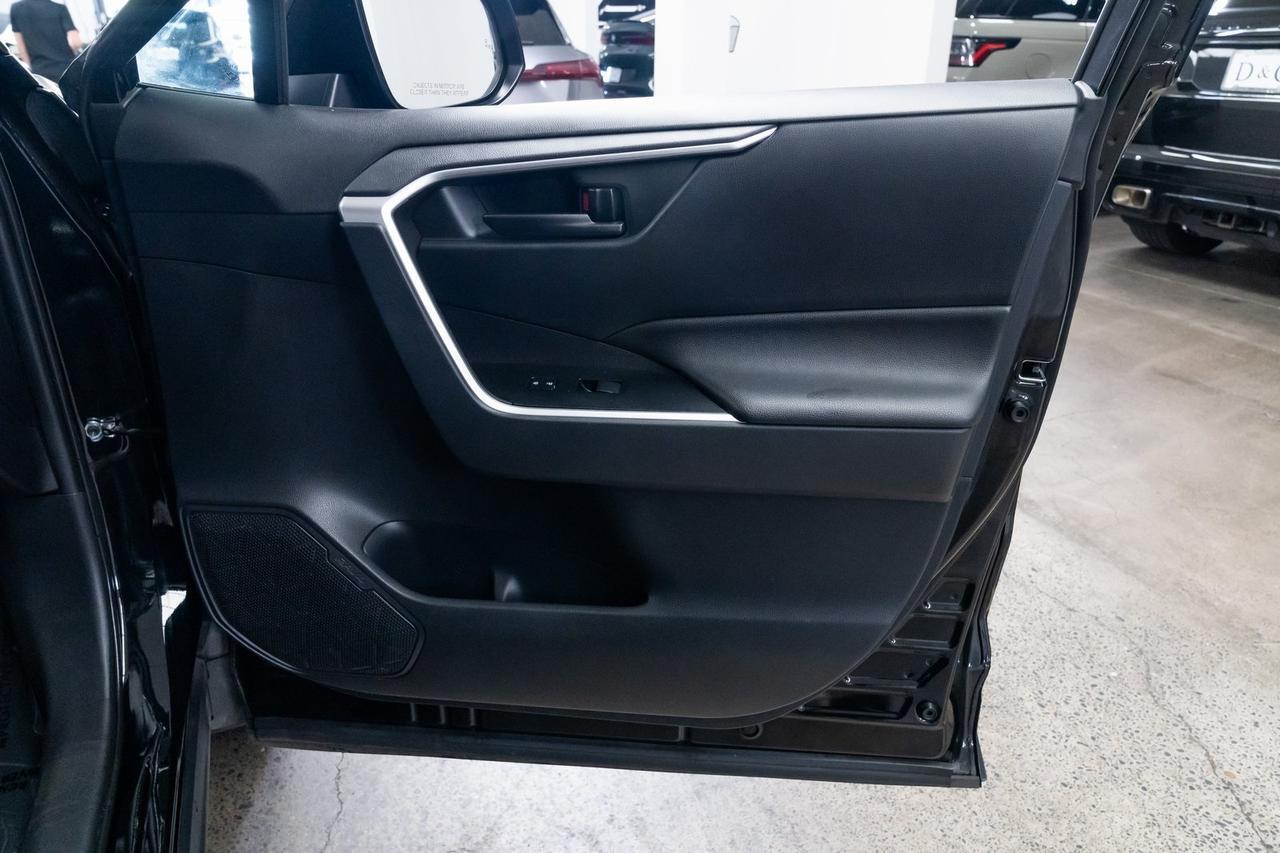 2019 Toyota RAV4 Hybrid LE Back-Up Camera Portland OR