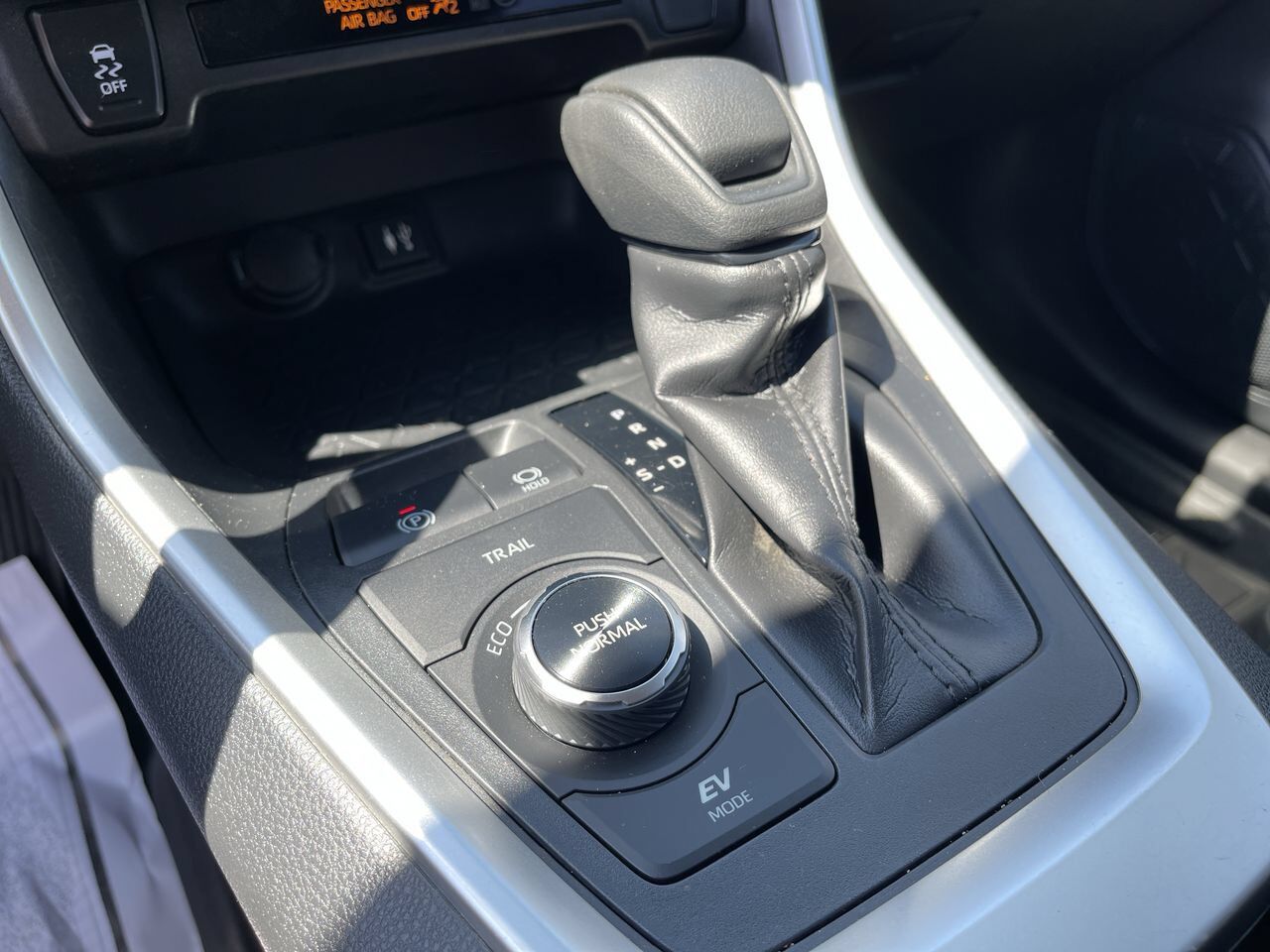 2019 Toyota RAV4 Hybrid LE White River Junction VT