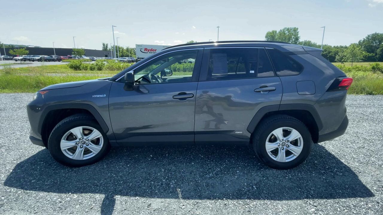 2019 Toyota RAV4 Hybrid LE White River Junction VT