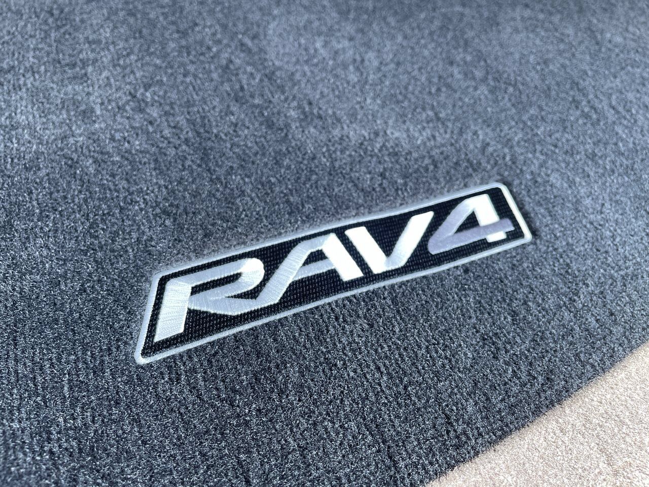 2019 Toyota RAV4 Hybrid LE White River Junction VT