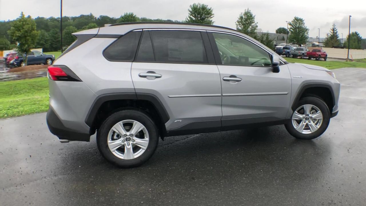 2019 Toyota RAV4 Hybrid LE White River Junction VT