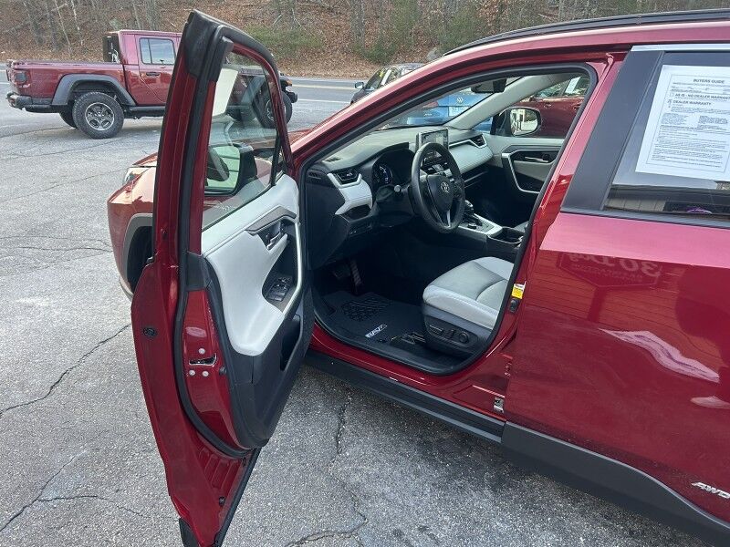 2019 Toyota RAV4 Hybrid Limited - 1 OWNER - GREAT SERVICE HISTORY Whitinsville MA