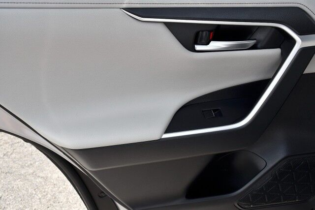 2019 Toyota RAV4 Hybrid Limited Davie FL