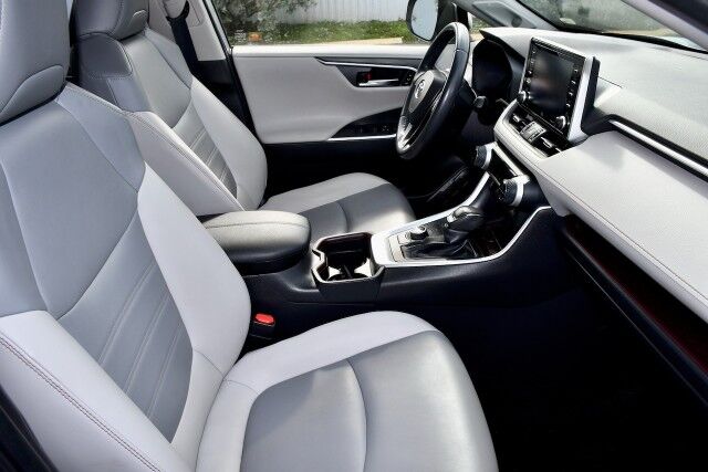 2019 Toyota RAV4 Hybrid Limited Miami Gardens FL