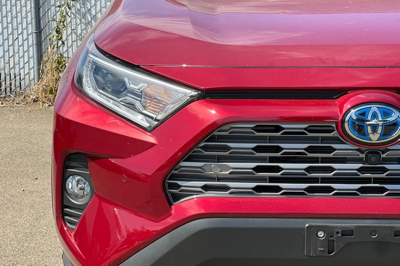 2019 Toyota RAV4 Hybrid Limited Roseville CA