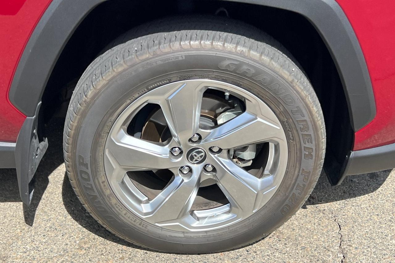2019 Toyota RAV4 Hybrid Limited Roseville CA