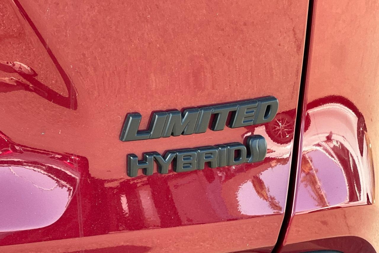 2019 Toyota RAV4 Hybrid Limited Roseville CA