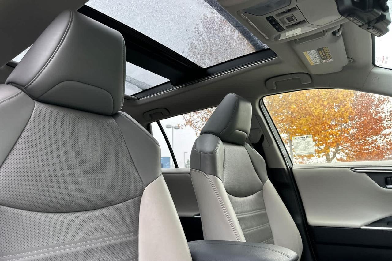 2019 Toyota RAV4 Hybrid Limited Roseville CA