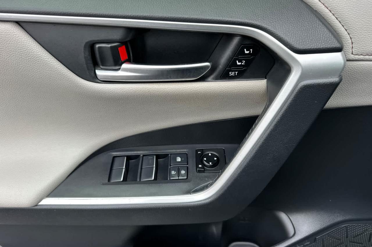 2019 Toyota RAV4 Hybrid Limited Roseville CA