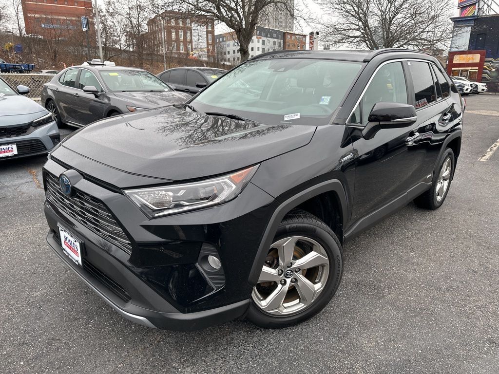 2019 Toyota RAV4 Limited's photo