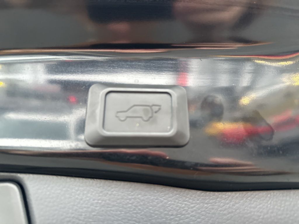 2019 Toyota RAV4 Hybrid Limited Worcester MA 2019 Toyota RAV4 Hybrid Limited Worcester MA