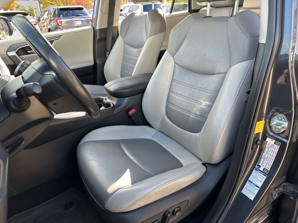 2019 Toyota RAV4 Hybrid Limited Laurel MD