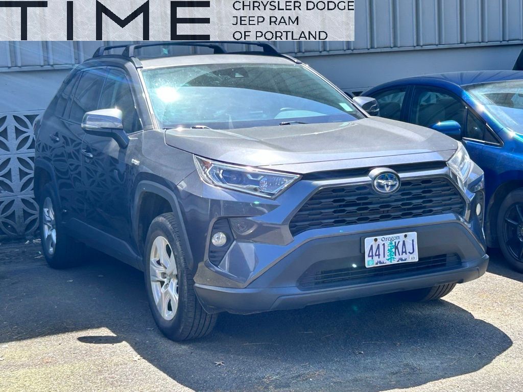 2019 Toyota RAV4 Hybrid XLE