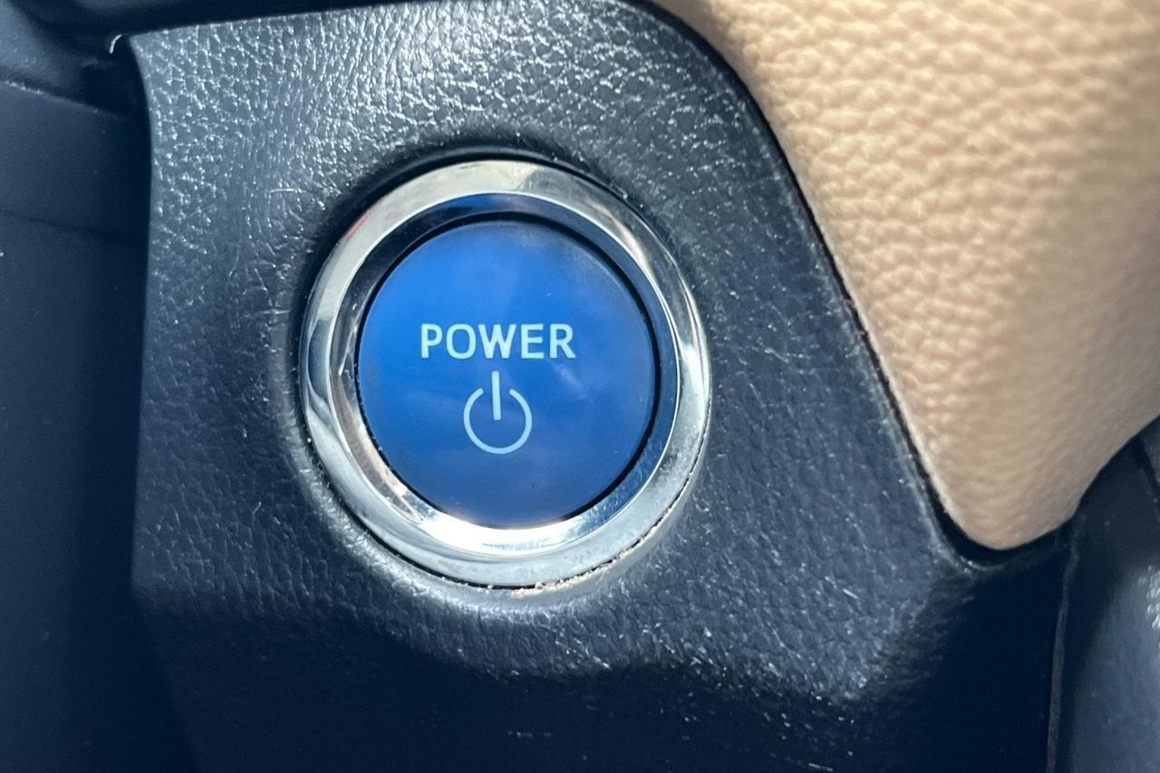 2019 Toyota RAV4 Hybrid XLE Roseville CA