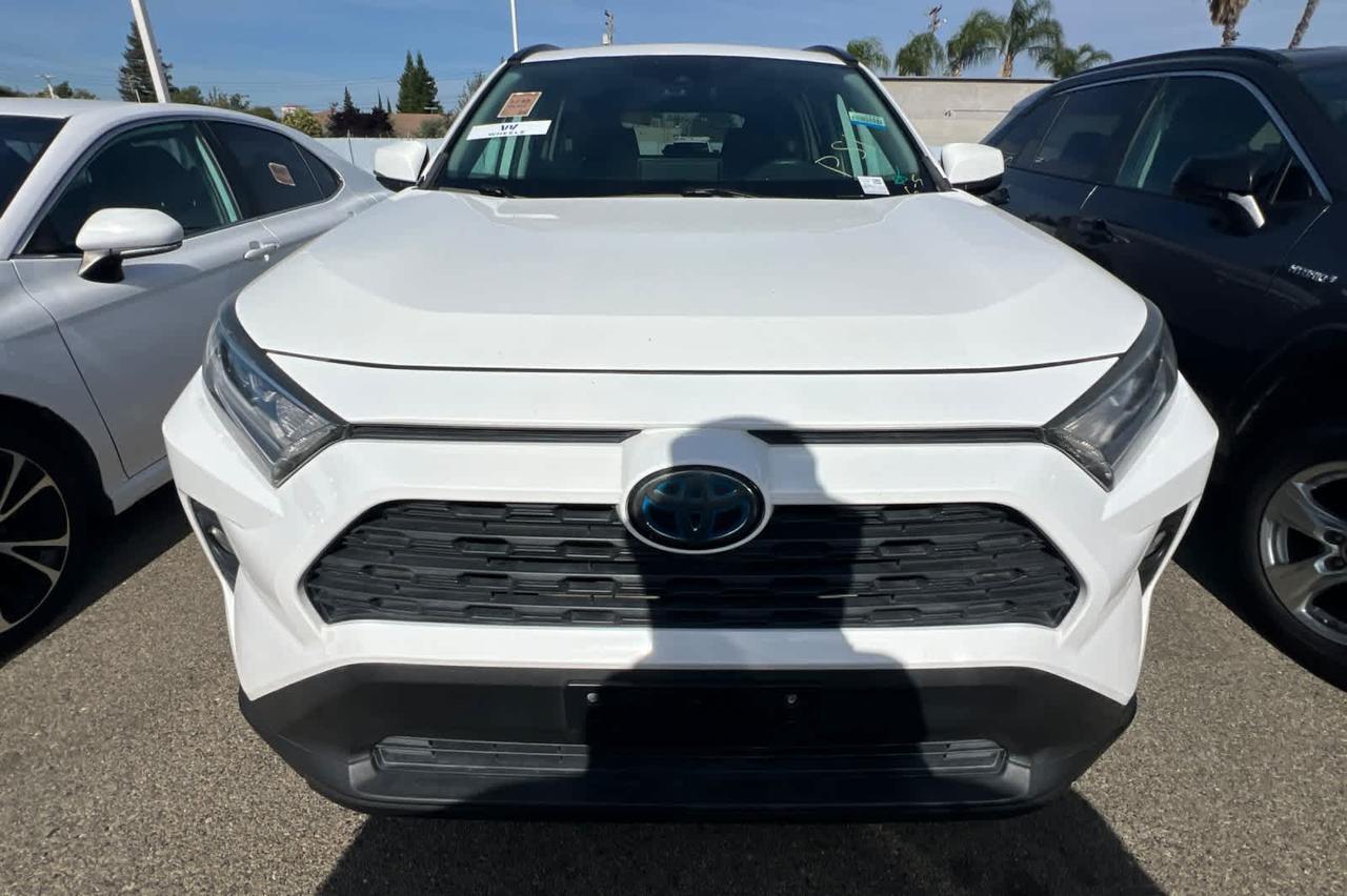 2019 Toyota RAV4 Hybrid XLE